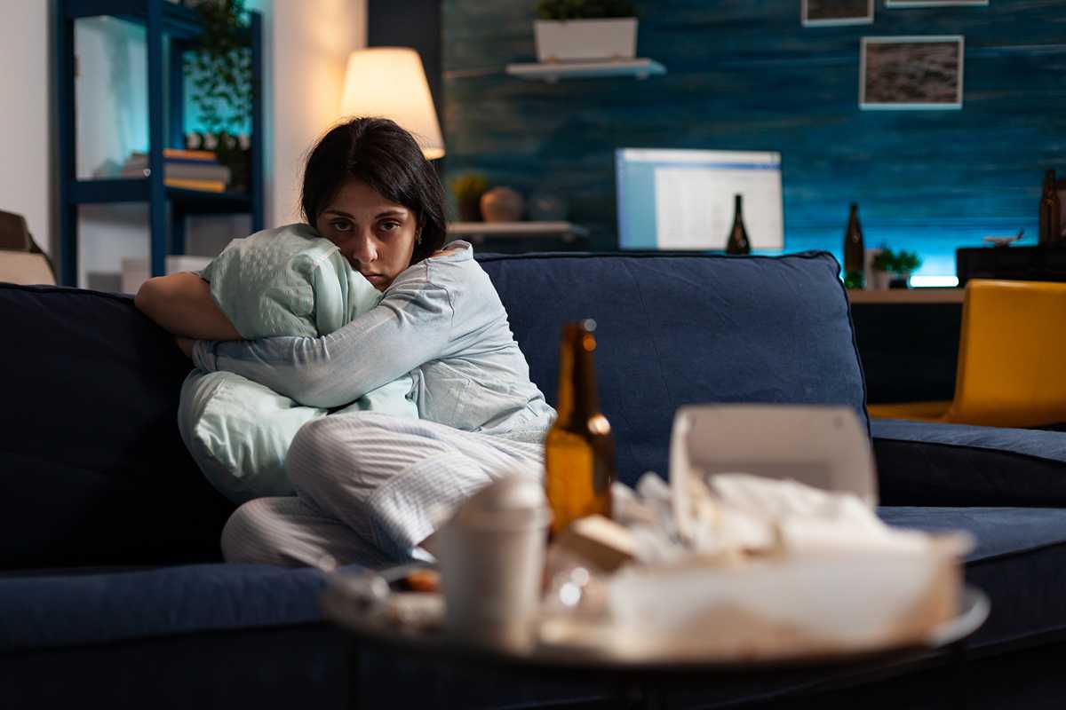 6 Mental Health Red Flags You Should Never Ignore