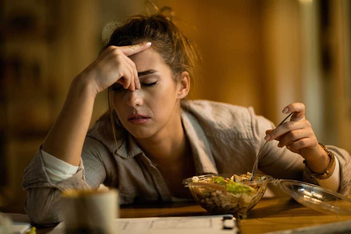 6 Mental Health Red Flags You Should Never Ignore