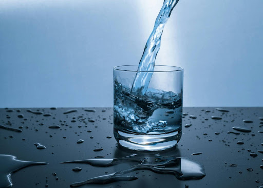 Do You Need to Drink 8 Glasses of Water a Day? Understanding Health & Hydration