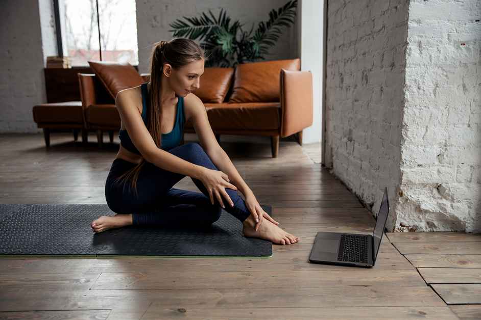 Take Your Fitness to the Next Level with an Online Workout Trainer