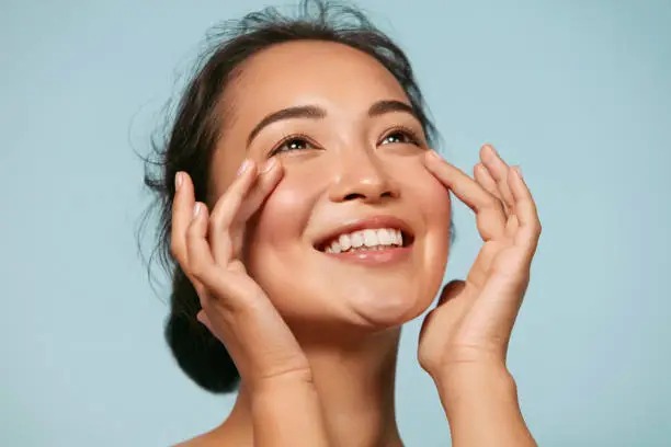 Understanding Skin Health: A Complete Guide to Protecting and Restoring Your Natural Glow