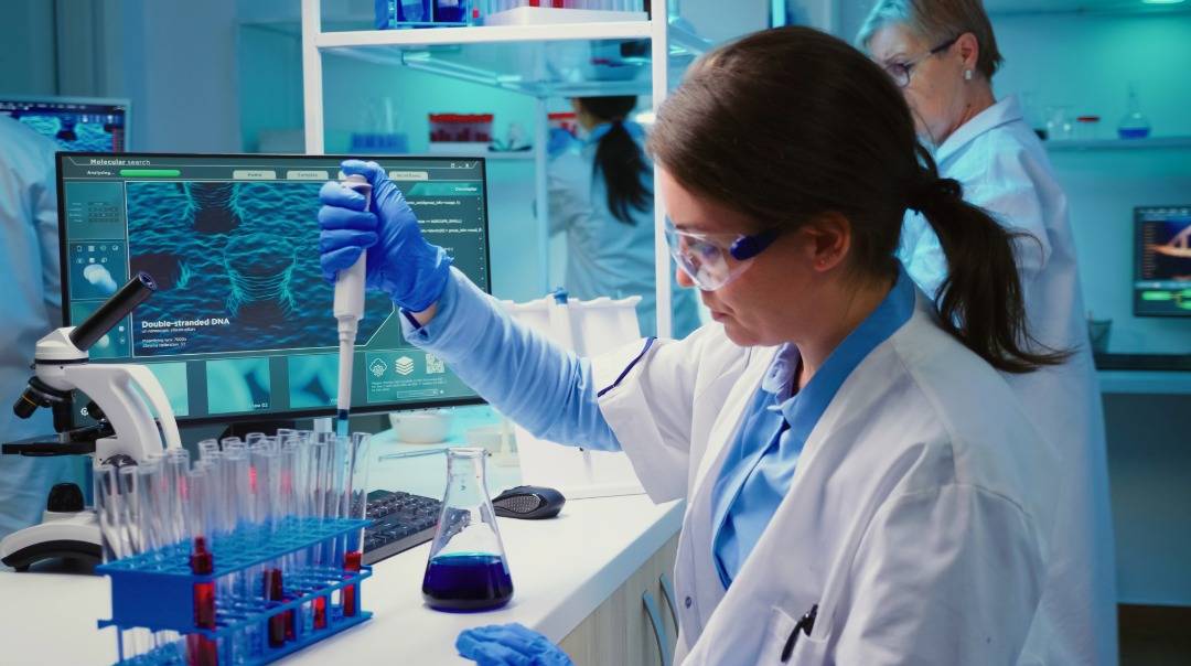 6 Technologies Helping Laboratories Keep Pace With Growing Testing Demands