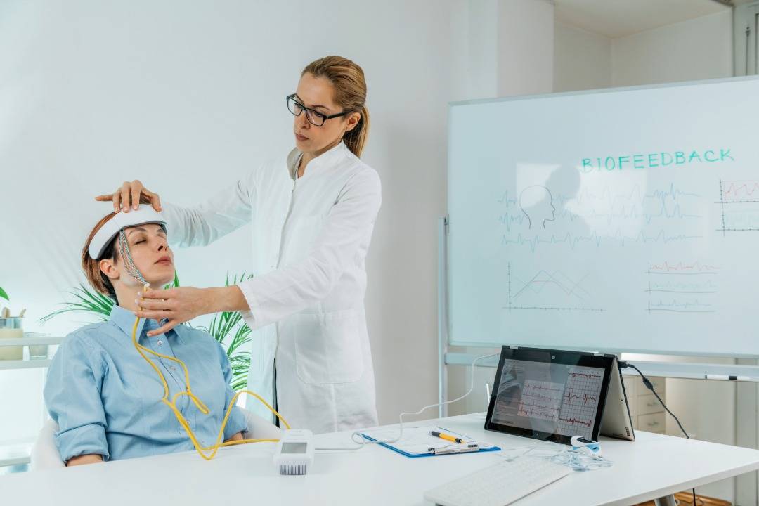 What Is SAINT Depression Treatment? Understanding This New TMS Protocol
