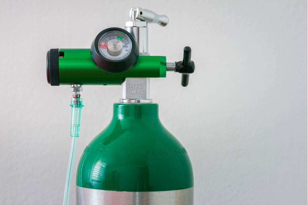 The Benefits of Using Medical-Grade Oxygen Tanks