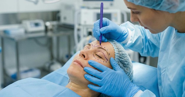 Is Contoura Vision Surgery Better Than Standard LASIK for Indian Eyes?