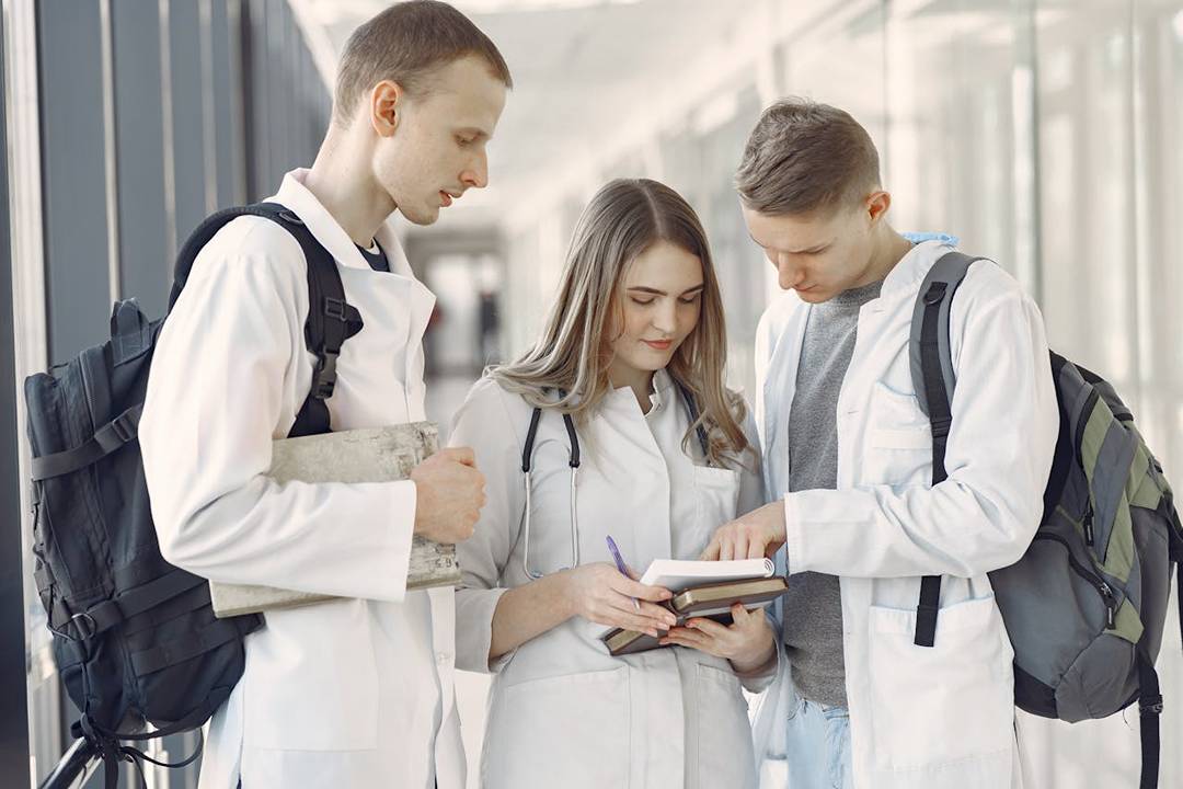 Essential Steps to Launch a Fulfilling Career in Healthcare